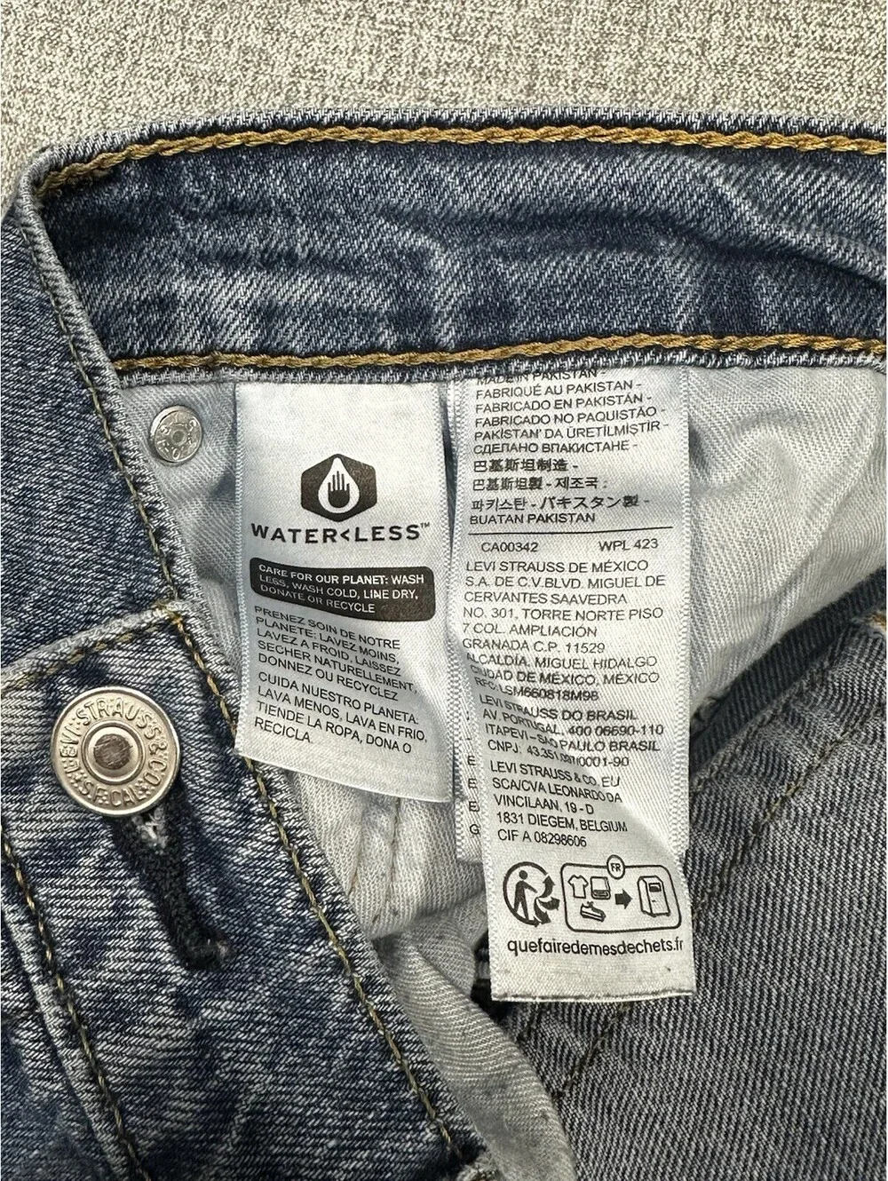 Levis Mens 505 Regular Jeans Men 36x28 Straight Leg Denim Modern Casual